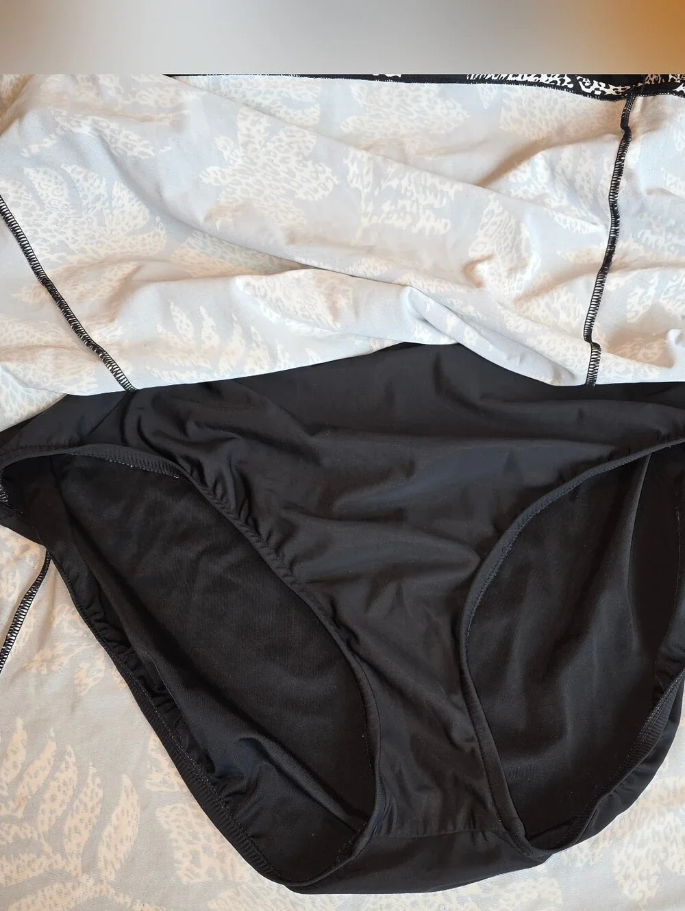 Swim Solutions Spotted Leaves Empire Waist Tummy Control Swimdress Size 24w - Picture 3 of 11